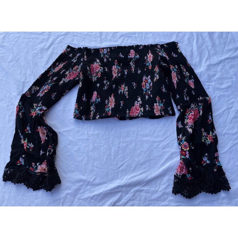 Black Floral Long Sleeve Stretch Crop Top M